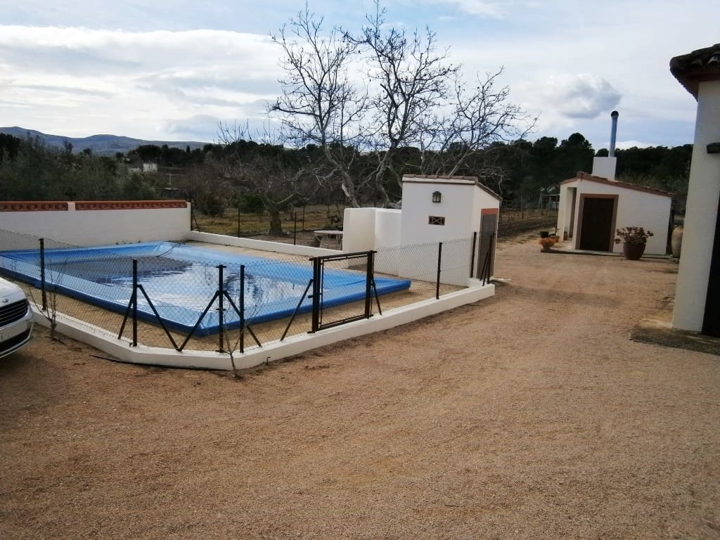 5 slaapkamer Finca/Landhuis te koop in Ontinyent met zwembad garage - € 350.000 (Ref: 6207258)