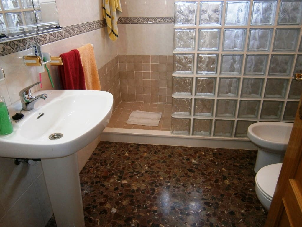 5 slaapkamer Finca/Landhuis te koop in Ontinyent met zwembad garage - € 350.000 (Ref: 6207258)