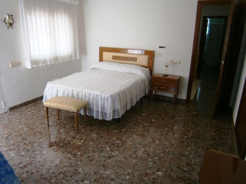 5 slaapkamer Finca/Landhuis te koop in Ontinyent met zwembad garage - € 350.000 (Ref: 6207258)