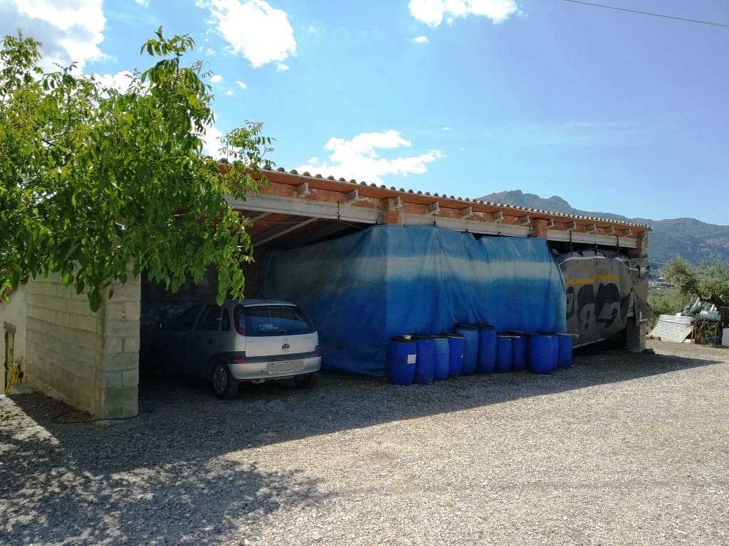 5 soveværelse Finca/Landehus til salg i Cocentaina med swimmingpool garage - € 399.000 (Ref: 6207263)