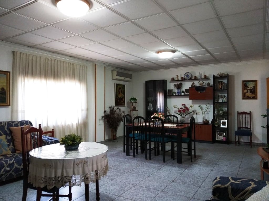 5 soveværelse Finca/Landehus til salg i Cocentaina med swimmingpool garage - € 399.000 (Ref: 6207263)