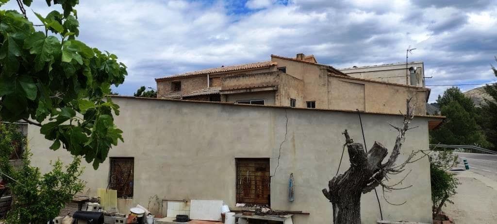 8 camera da letto Finca/Casa di Campagna in vendita in Gorga con garage - 220.000 € (Rif: 6207272)