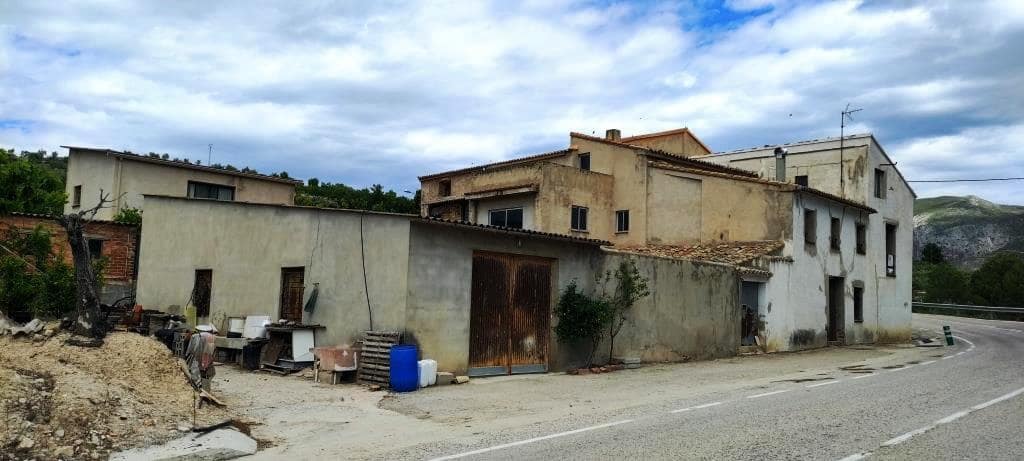 8 camera da letto Finca/Casa di Campagna in vendita in Gorga con garage - 220.000 € (Rif: 6207272)