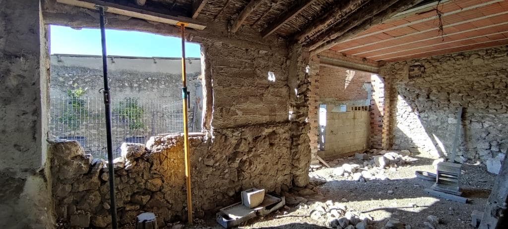 8 camera da letto Finca/Casa di Campagna in vendita in Gorga con garage - 220.000 € (Rif: 6207272)