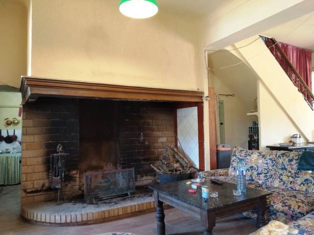 3 chambre Finca/Maison de Campagne à vendre à Bocairent avec piscine garage - 300 000 € (Ref: 6260484)