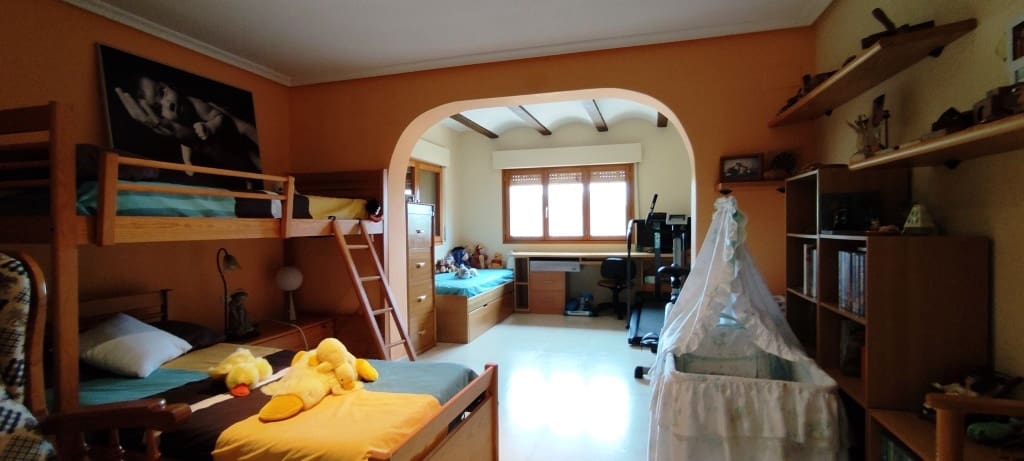 5 soveværelse Villa til salg i Ontinyent med garage - € 310.000 (Ref: 6329680)