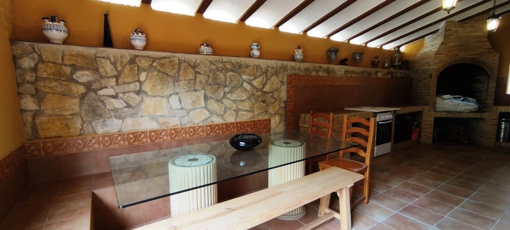 5 soveværelse Villa til salg i Ontinyent med garage - € 310.000 (Ref: 6329680)