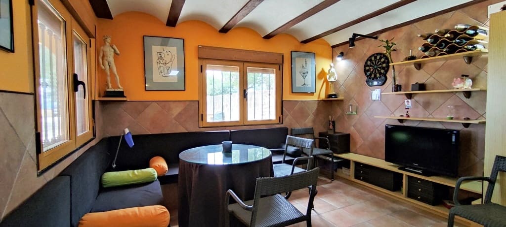 5 soveværelse Villa til salg i Ontinyent med garage - € 310.000 (Ref: 6329680)