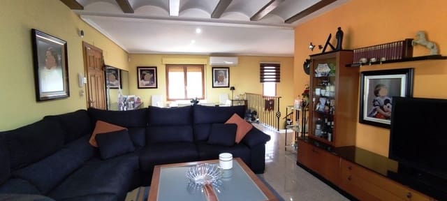 5 soveværelse Villa til salg i Ontinyent med garage - € 310.000 (Ref: 6329680)