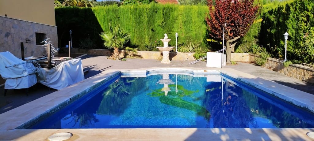 5 slaapkamer Villa te koop in Cocentaina met zwembad garage - € 299.000 (Ref: 6354259)