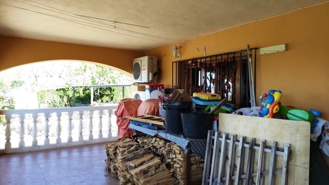 5 slaapkamer Villa te koop in Cocentaina met zwembad garage - € 299.000 (Ref: 6354259)