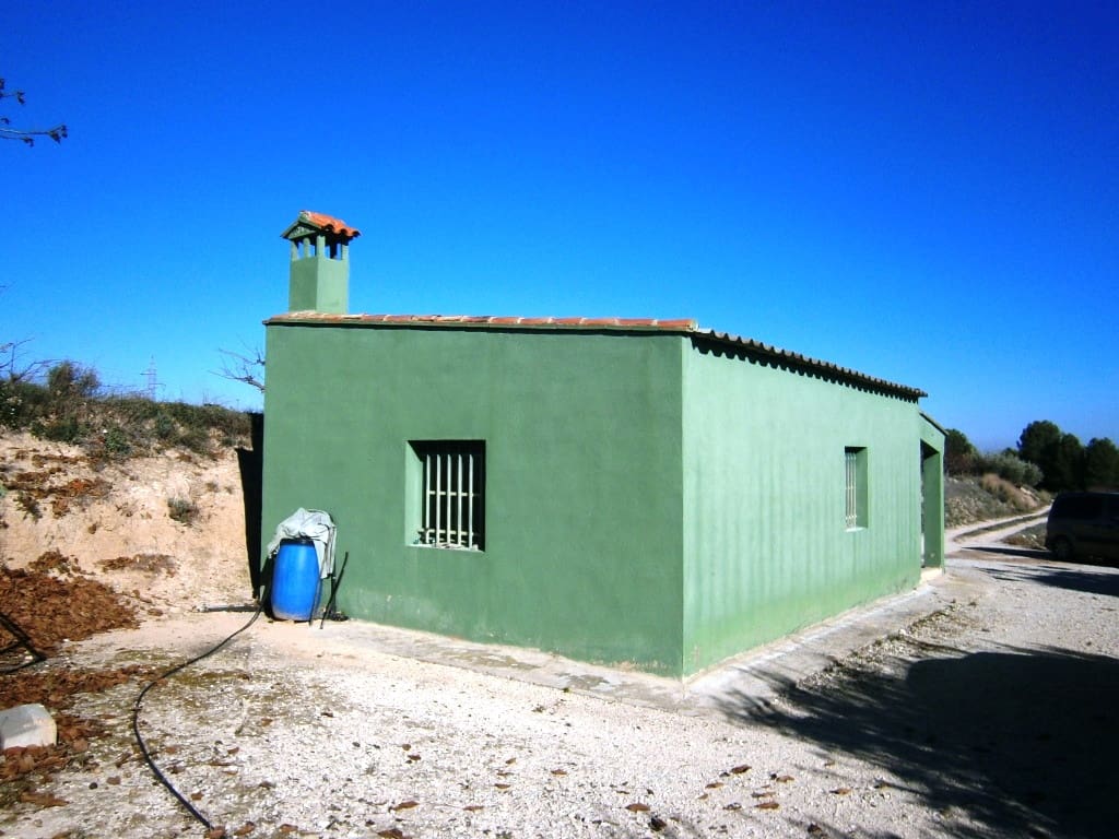 Finca/Landehus til salg i Agullent - € 80.000 (Ref: 6404286)