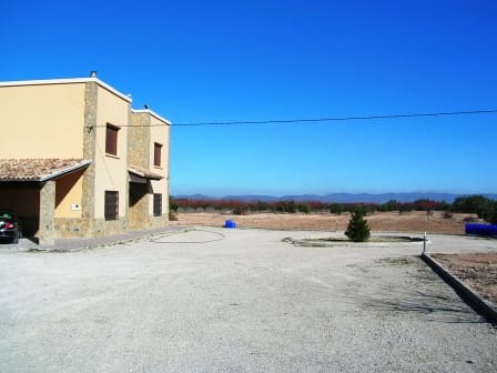 3 soveværelse Finca/Landehus til salg i Albaida med swimmingpool garage - € 450.000 (Ref: 6596867)