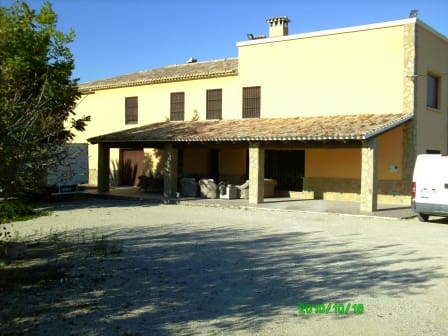 3 soveværelse Finca/Landehus til salg i Albaida med swimmingpool garage - € 450.000 (Ref: 6596867)