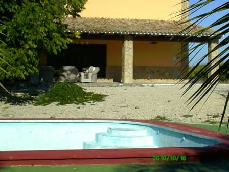 3 soveværelse Finca/Landehus til salg i Albaida med swimmingpool garage - € 450.000 (Ref: 6596867)