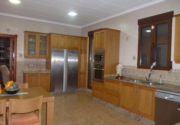 3 soveværelse Finca/Landehus til salg i Albaida med swimmingpool garage - € 450.000 (Ref: 6596867)