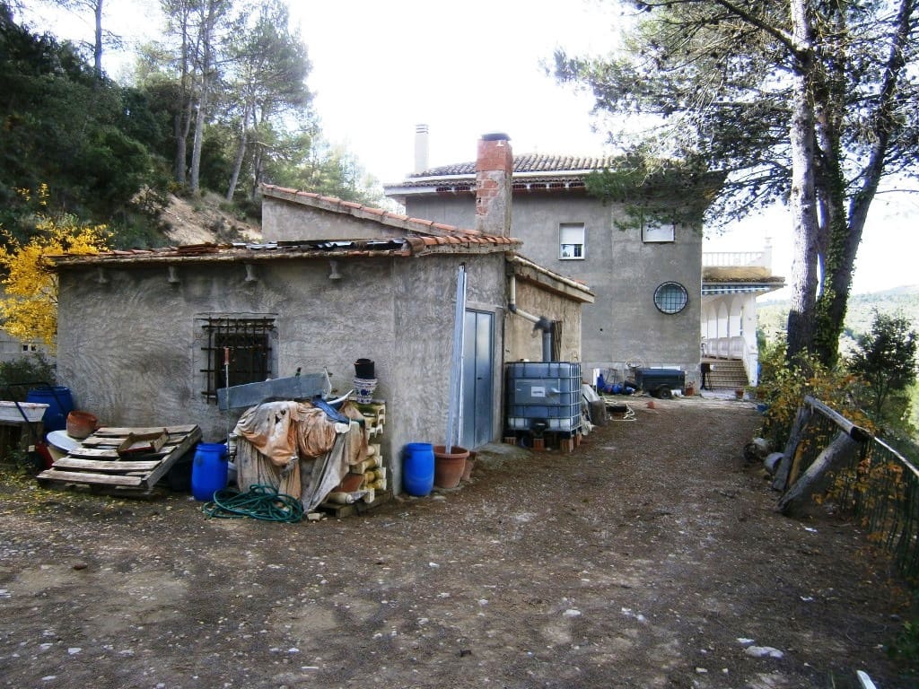 6 soveværelse Finca/Landehus til salg i Alcoy / Alcoi med garage - € 229.000 (Ref: 6718897)