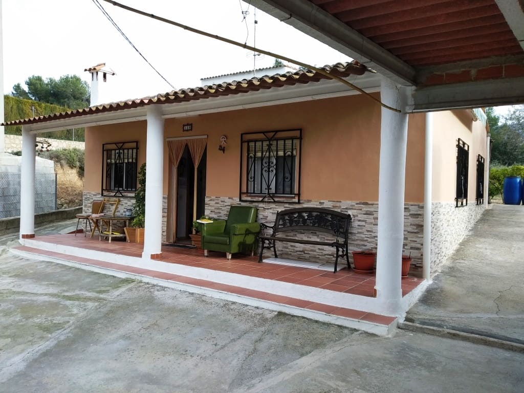 2 soveværelse Finca/Landehus til salg i Ontinyent med swimmingpool - € 198.000 (Ref: 6718906)