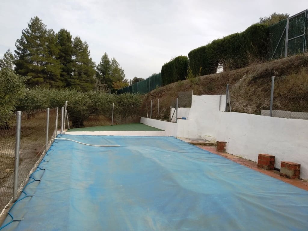 2 soveværelse Finca/Landehus til salg i Ontinyent med swimmingpool - € 198.000 (Ref: 6718906)