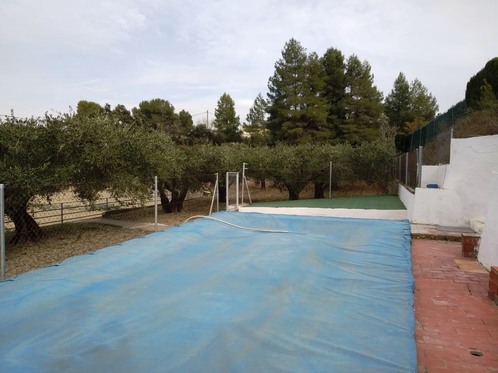 2 soveværelse Finca/Landehus til salg i Ontinyent med swimmingpool - € 198.000 (Ref: 6718906)