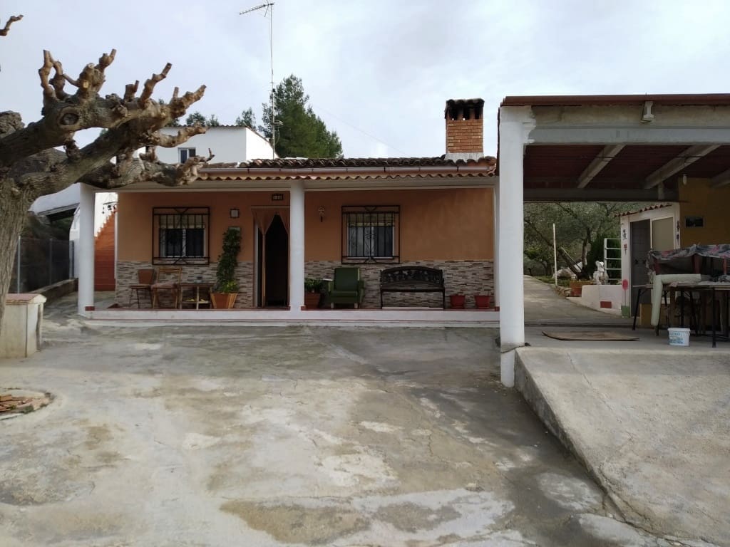 2 soveværelse Finca/Landehus til salg i Ontinyent med swimmingpool - € 198.000 (Ref: 6718906)