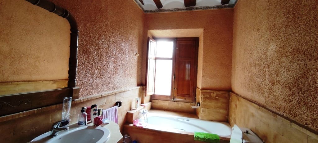 4 soverom Finca/Herregård til salgs i Bocairent med garasje - € 950 000 (Ref: 6724618)