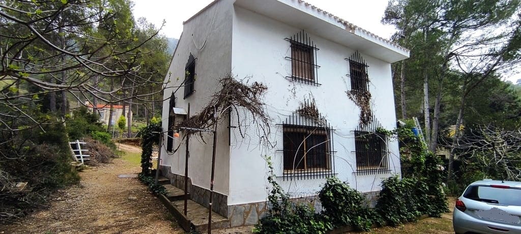 5 soveværelse Finca/Landehus til salg i Bocairent med garage - € 220.000 (Ref: 6782656)