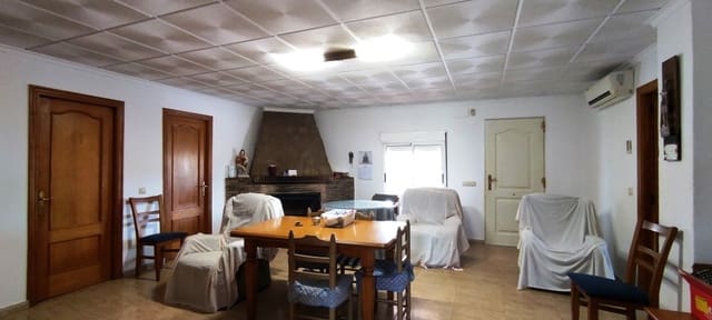 4 soveværelse Finca/Landehus til salg i Ontinyent med swimmingpool garage - € 250.000 (Ref: 6796874)