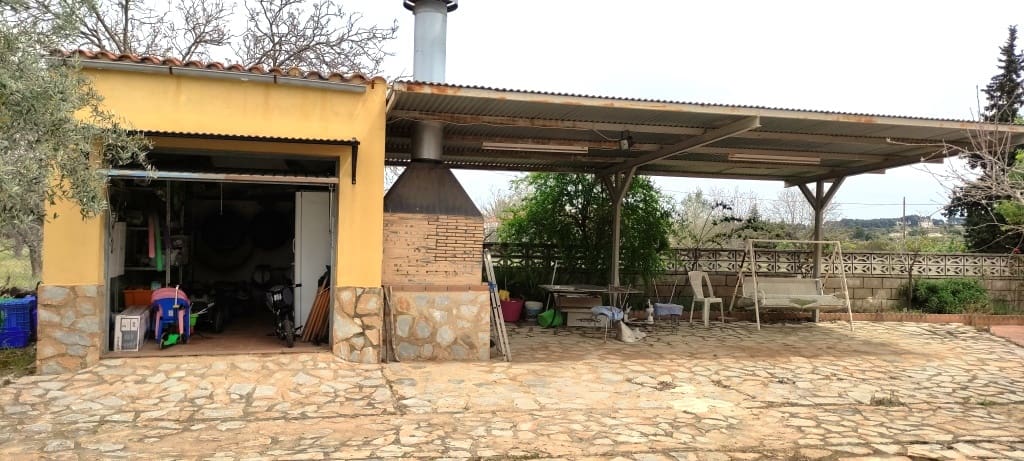 4 soveværelse Finca/Landehus til salg i Ontinyent med swimmingpool garage - € 250.000 (Ref: 6796874)