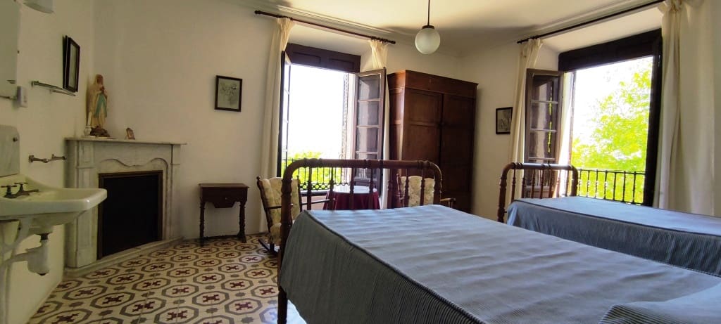 15 soveværelse Finca/Landehus til salg i Bocairent med swimmingpool garage - € 895.000 (Ref: 6923778)