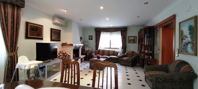 6 soveværelse Villa til salg i Muro de Alcoy med swimmingpool - € 350.000 (Ref: 6941272)