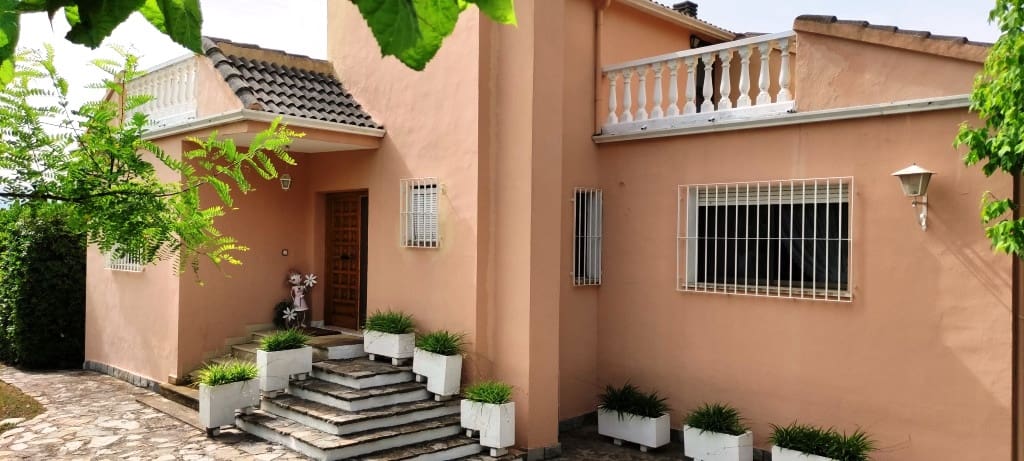 6 soveværelse Villa til salg i Muro de Alcoy med swimmingpool - € 350.000 (Ref: 6941272)