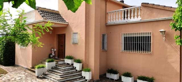 6 soveværelse Villa til salg i Muro de Alcoy med swimmingpool - € 350.000 (Ref: 6941272)