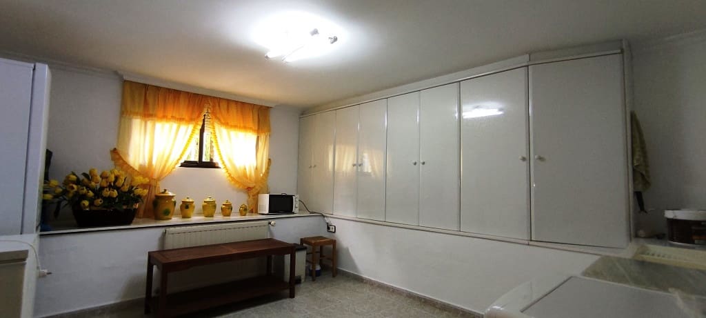 6 soveværelse Villa til salg i Muro de Alcoy med swimmingpool - € 350.000 (Ref: 6941272)