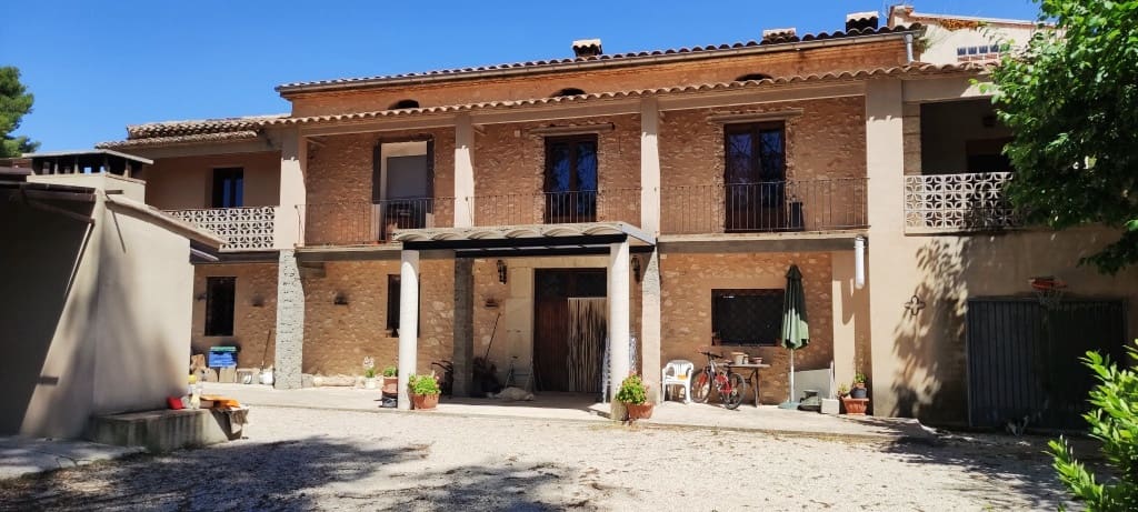 11 soverom Finca/Herregård til salgs i Bocairent med garasje - € 1 500 000 (Ref: 6941273)