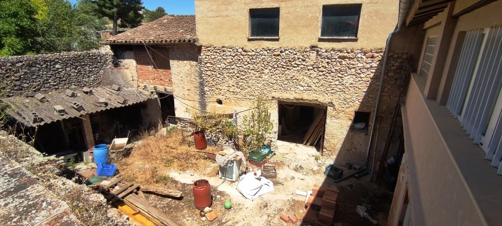 11 soverom Finca/Herregård til salgs i Bocairent med garasje - € 1 500 000 (Ref: 6941273)