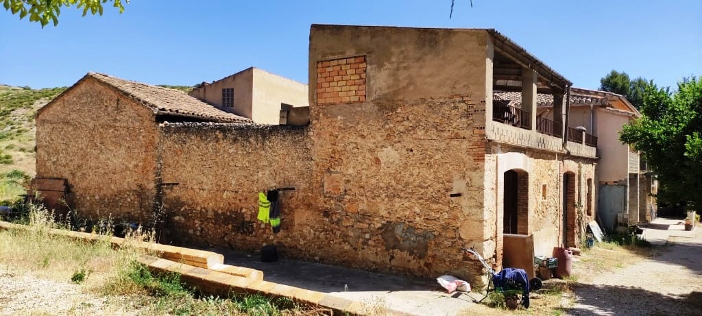 11 soverom Finca/Herregård til salgs i Bocairent med garasje - € 1 500 000 (Ref: 6941273)