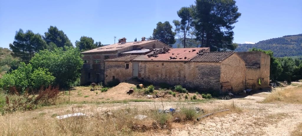 11 soverom Finca/Herregård til salgs i Bocairent med garasje - € 1 500 000 (Ref: 6941273)