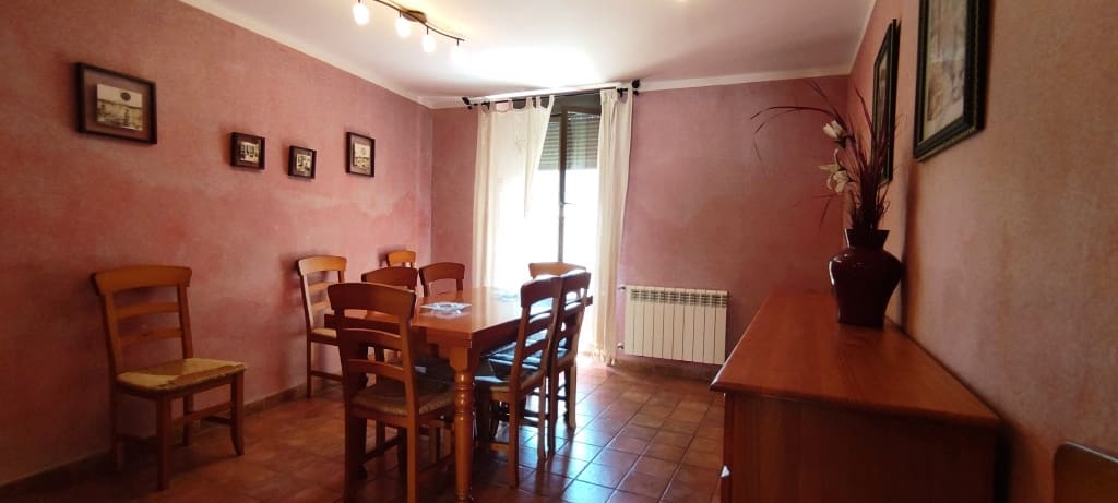 6 soveværelse Byhus til salg i Bocairent - € 240.000 (Ref: 6941274)