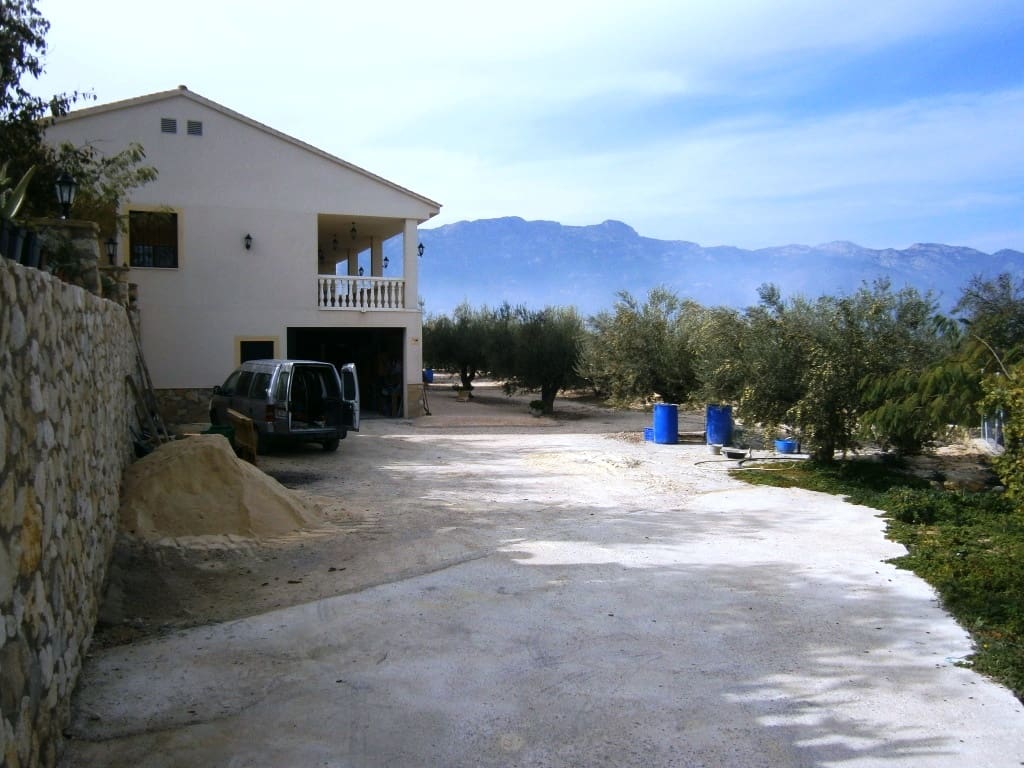 4 soveværelse Finca/Landehus til salg i Cocentaina med swimmingpool - € 420.000 (Ref: 6943629)