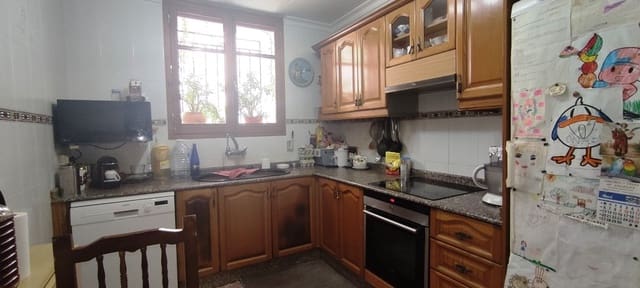 6 bedroom Townhouse for sale in Penàguila - € 179,000 (Ref: 6943630)