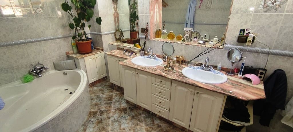 6 soveværelse Byhus til salg i Penaguila - € 179.000 (Ref: 6943630)