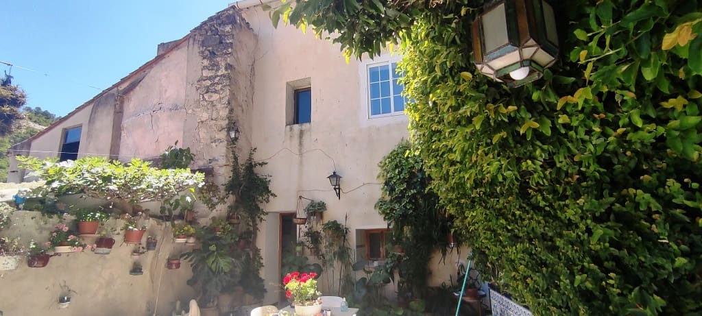 6 soveværelse Byhus til salg i Penaguila - € 179.000 (Ref: 6943630)