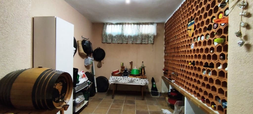 6 soveværelse Villa til salg i Ontinyent med swimmingpool garage - € 550.000 (Ref: 6943631)