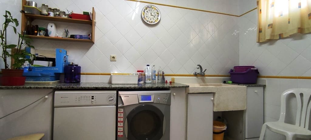 6 soveværelse Villa til salg i Ontinyent med swimmingpool garage - € 550.000 (Ref: 6943631)