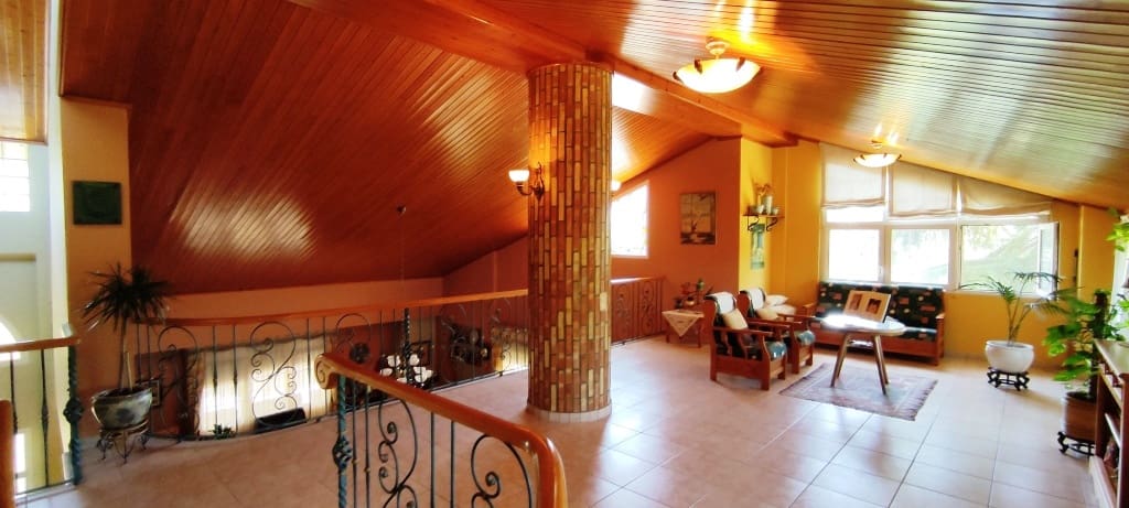 6 soveværelse Villa til salg i Ontinyent med swimmingpool garage - € 550.000 (Ref: 6943631)