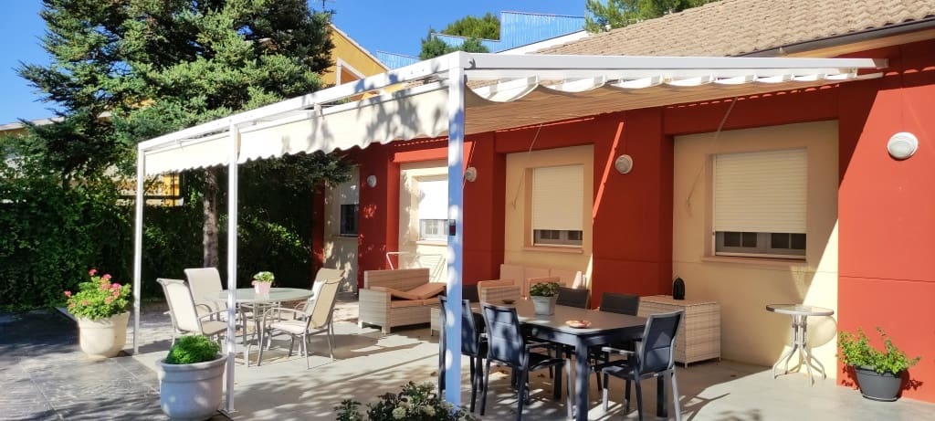 4 soveværelse Villa til salg i Alcoy / Alcoi med swimmingpool garage - € 550.000 (Ref: 6979782)