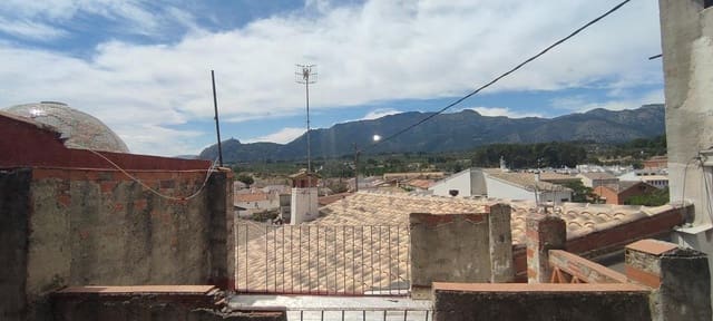 7 soverom Hus til salgs i Muro de Alcoy - € 55 000 (Ref: 7443249)