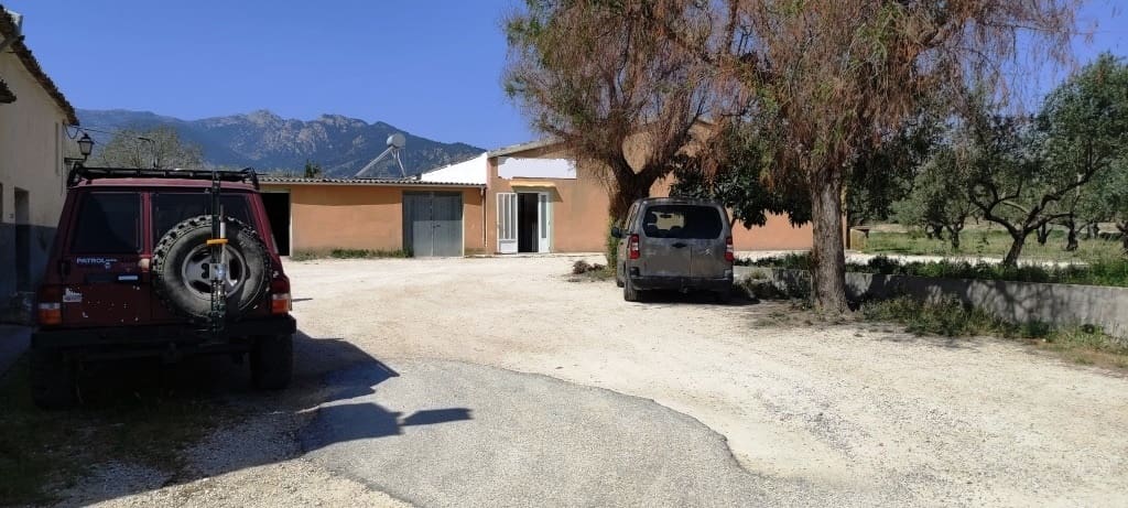 6 soverom Finca/Herregård til salgs i Muro de Alcoy med svømmebasseng garasje - € 700 000 (Ref: 7528406)