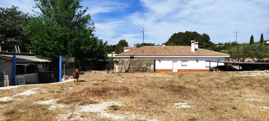 3 soveværelse Finca/Landehus til salg i Ontinyent - € 195.000 (Ref: 7545723)